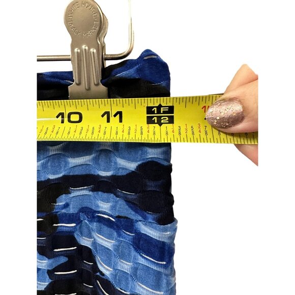 🌸3/$15🌸Small Black and Blue Camo Waffle Leggings - Picture 5 of 5